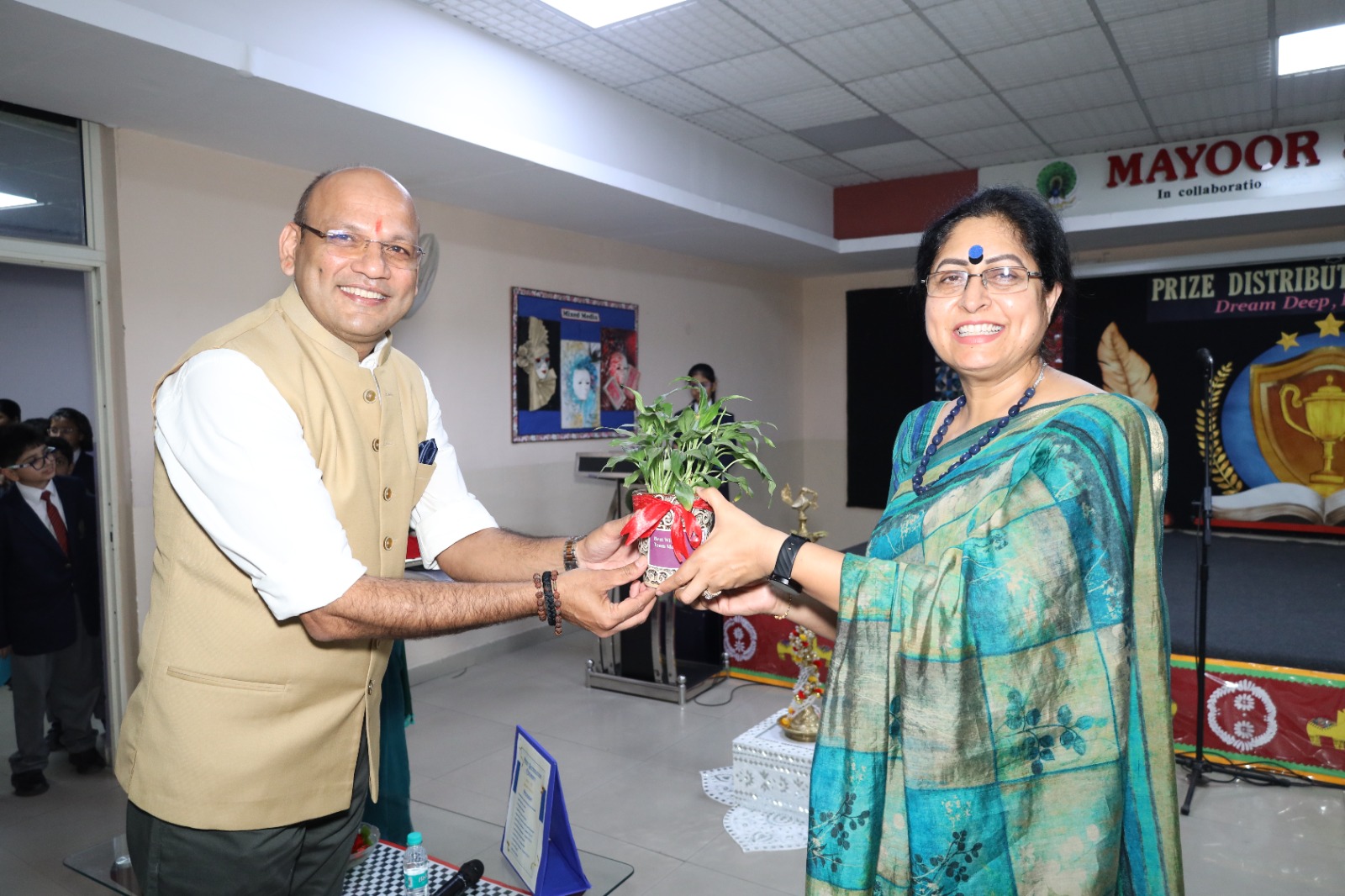 Celebrating Young Achievers, Inspiring Bright Futures!